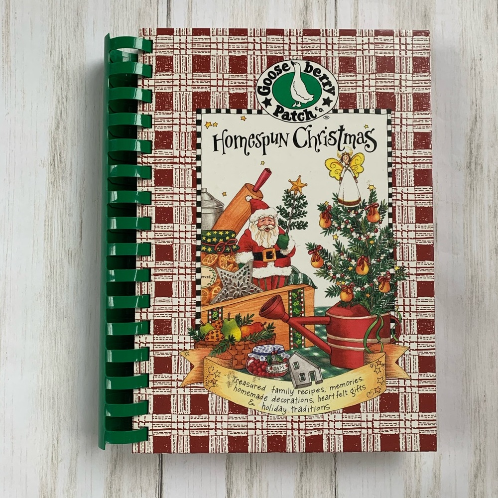 Gooseberry Patch Homespun Christmas Cookbook